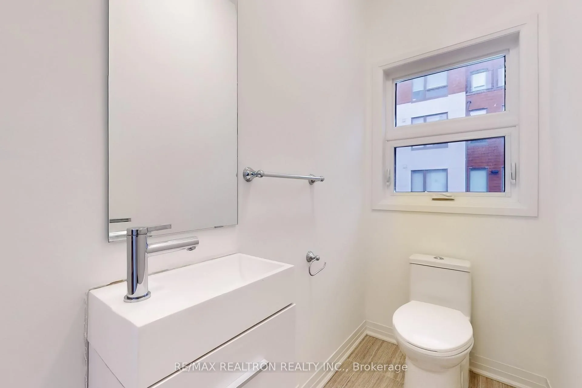 Photo 12 of 1650 Pleasure Valley Path, Oshawa, Samac — HOMEH