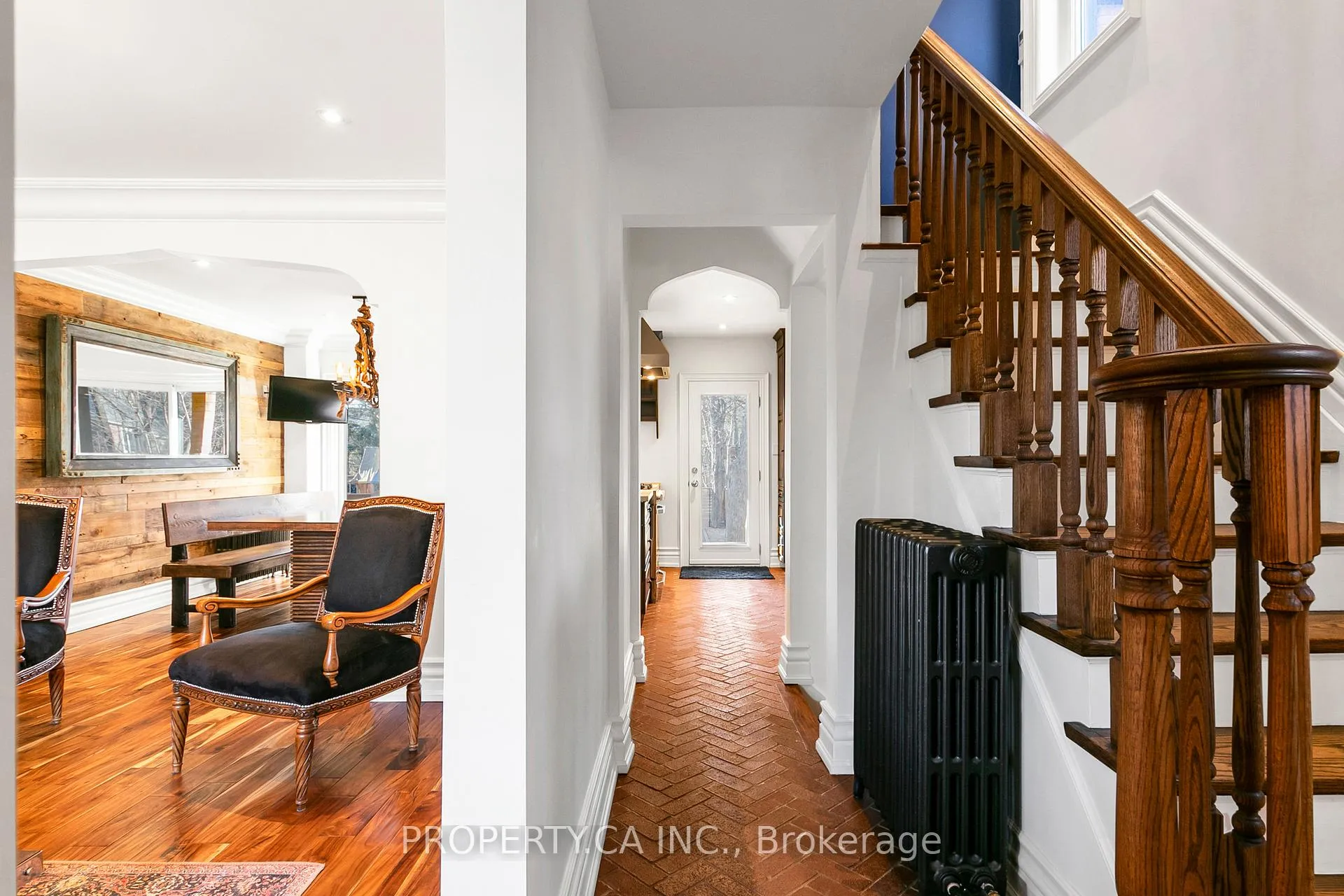 Photo 2 of 48 Park Hill Road, Toronto, Forest Hill North — HOMEH