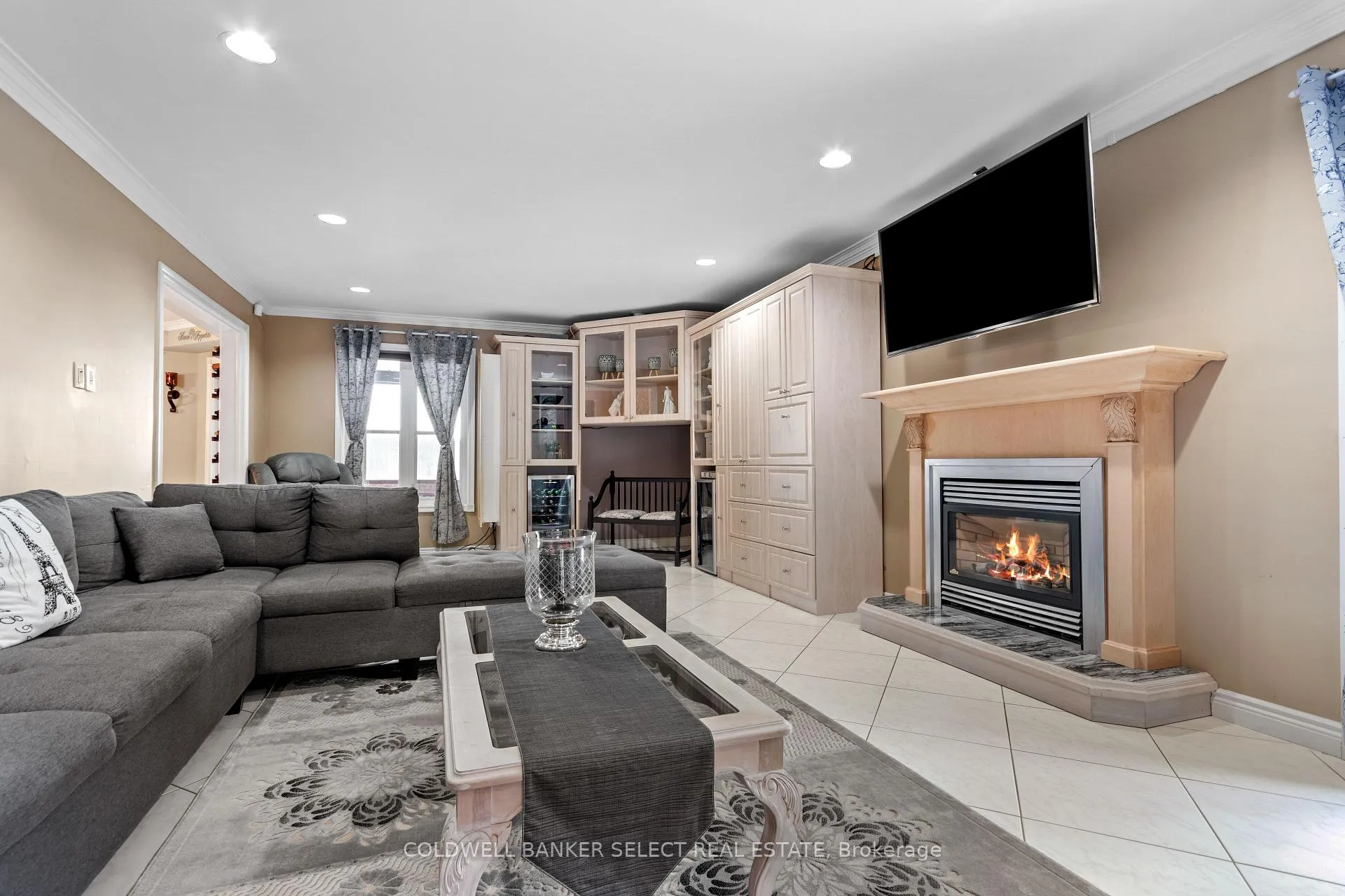 Photo 21 of 14880 Jane Street, King, Rural King — HOMEH