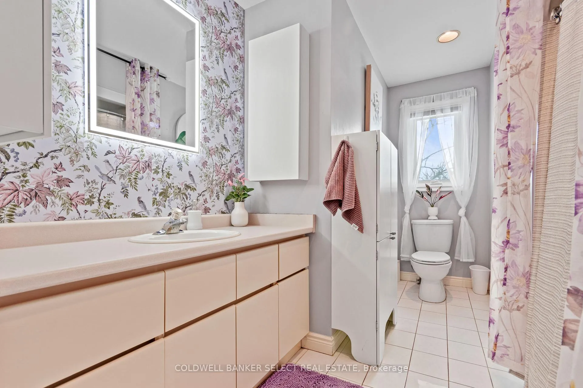 Photo 30 of 14880 Jane Street, King, Rural King — HOMEH