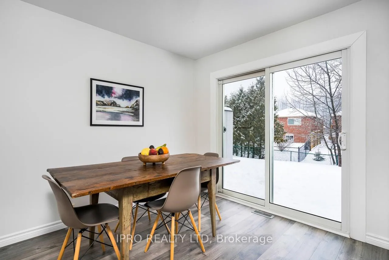 Photo 14 of 19 Reid Crescent, Collingwood — HOMEH