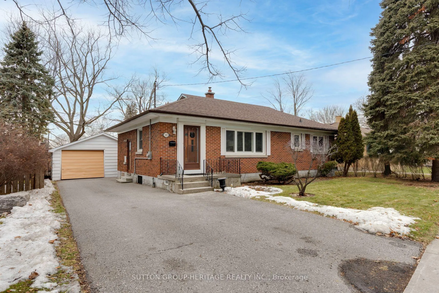 Photo 1 of 122 Euclid Street, Whitby, Downtown Whitby — HOMEH