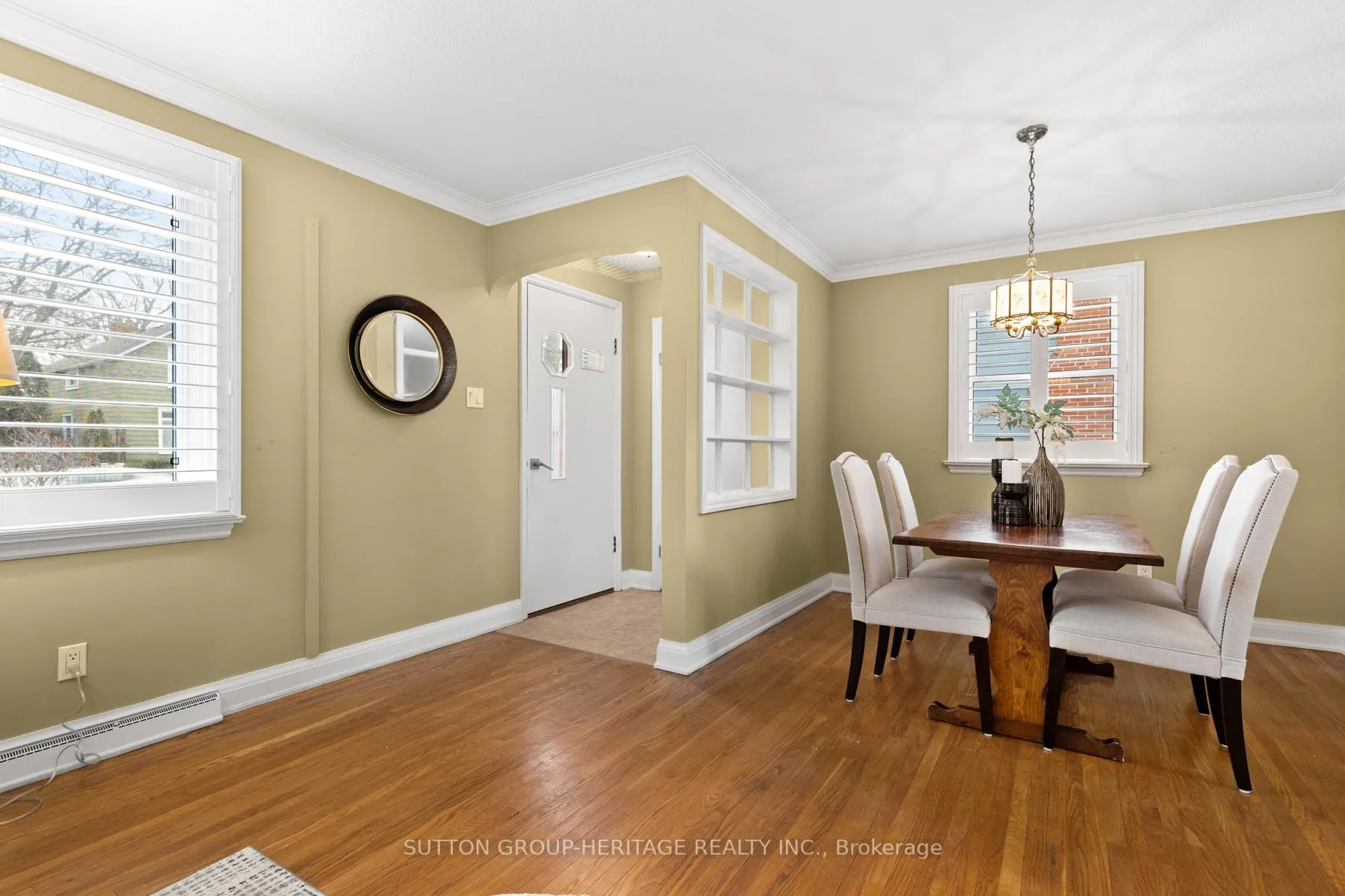 Photo 13 of 122 Euclid Street, Whitby, Downtown Whitby — HOMEH