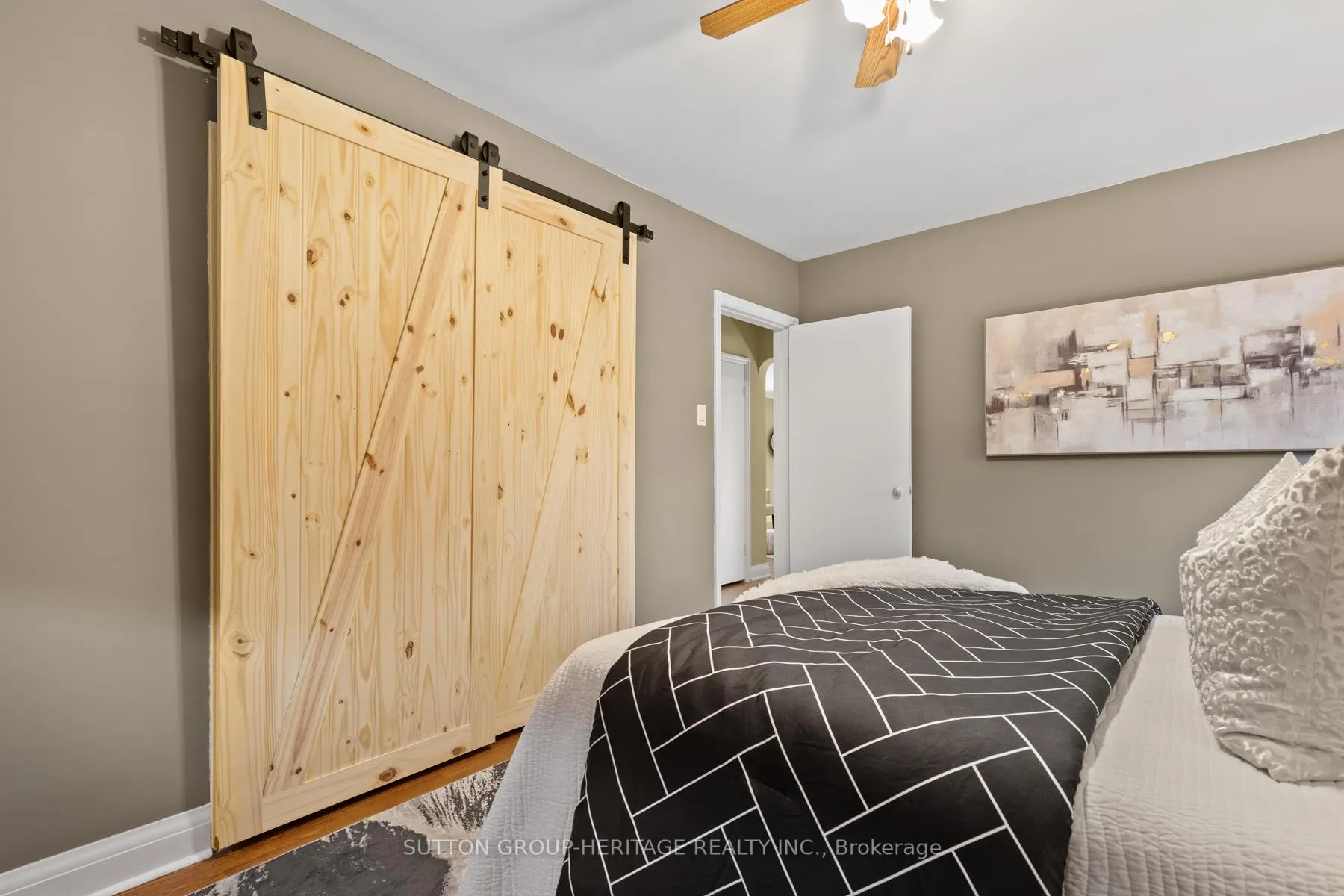 Photo 24 of 122 Euclid Street, Whitby, Downtown Whitby — HOMEH