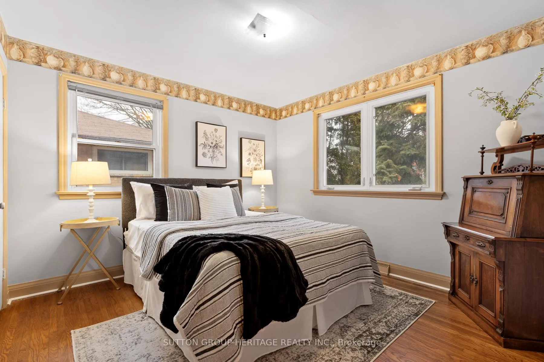 Photo 25 of 122 Euclid Street, Whitby, Downtown Whitby — HOMEH