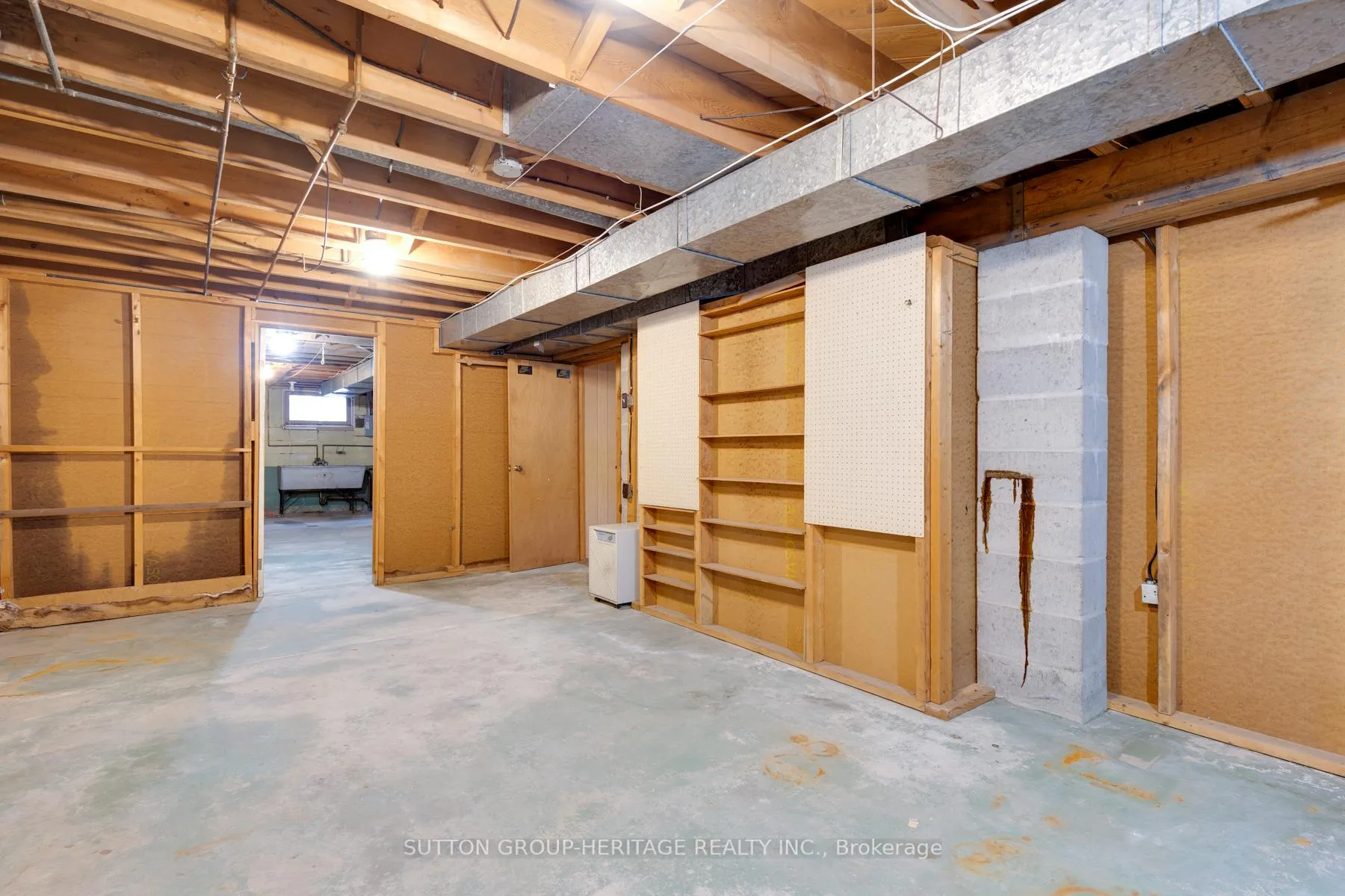 Photo 34 of 122 Euclid Street, Whitby, Downtown Whitby — HOMEH