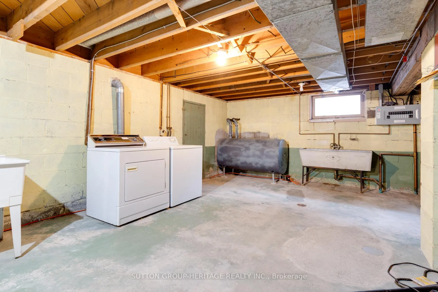 Photo 35 of 122 Euclid Street, Whitby, Downtown Whitby — HOMEH