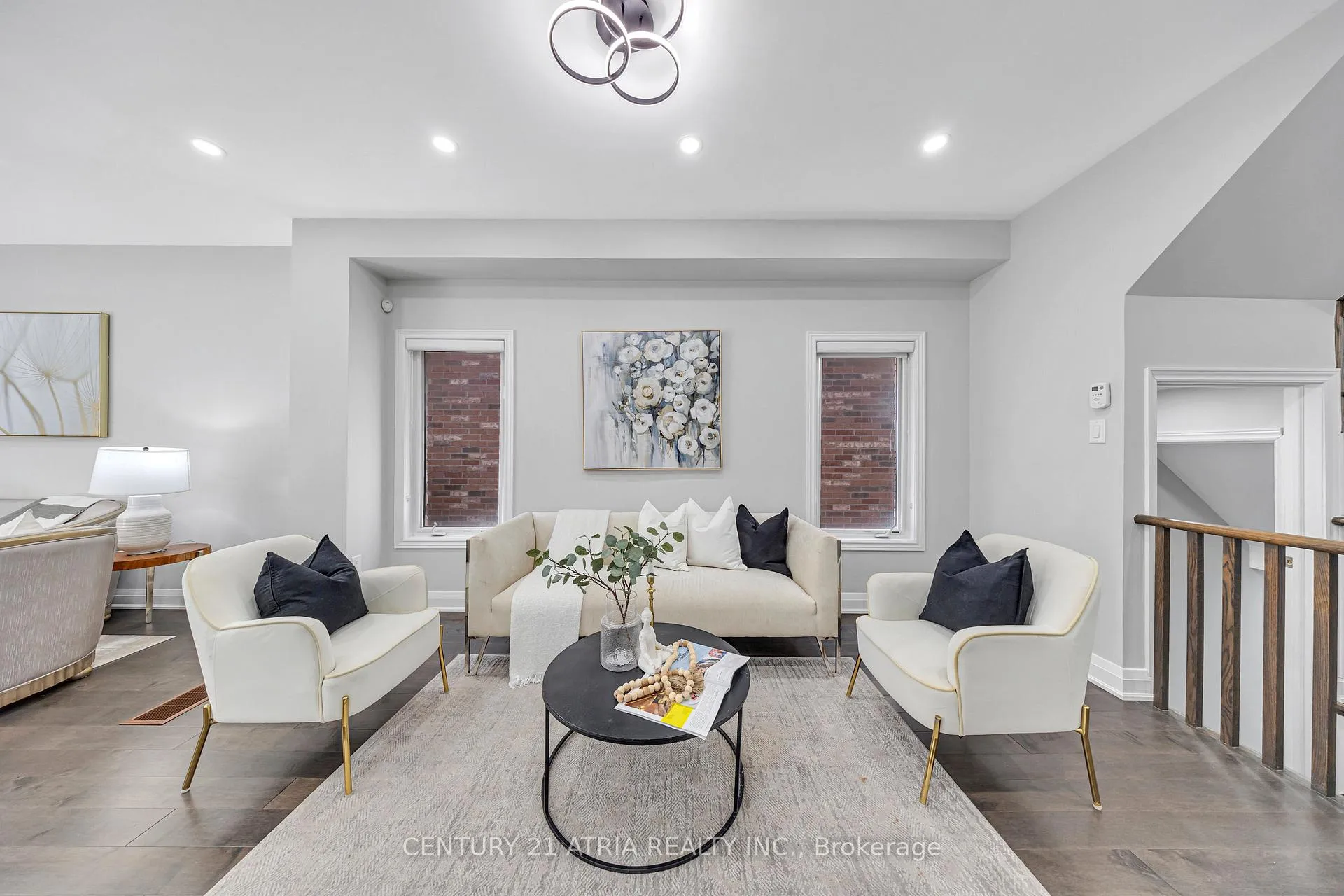 Photo 12 of 37 Fimco Crescent, Markham, Greensborough — HOMEH