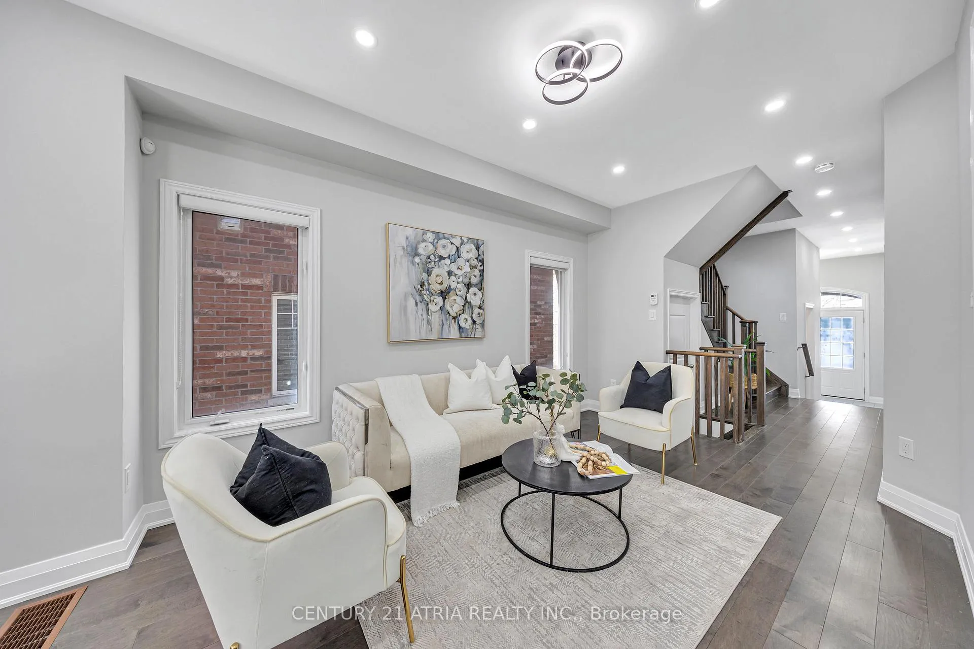 Photo 13 of 37 Fimco Crescent, Markham, Greensborough — HOMEH