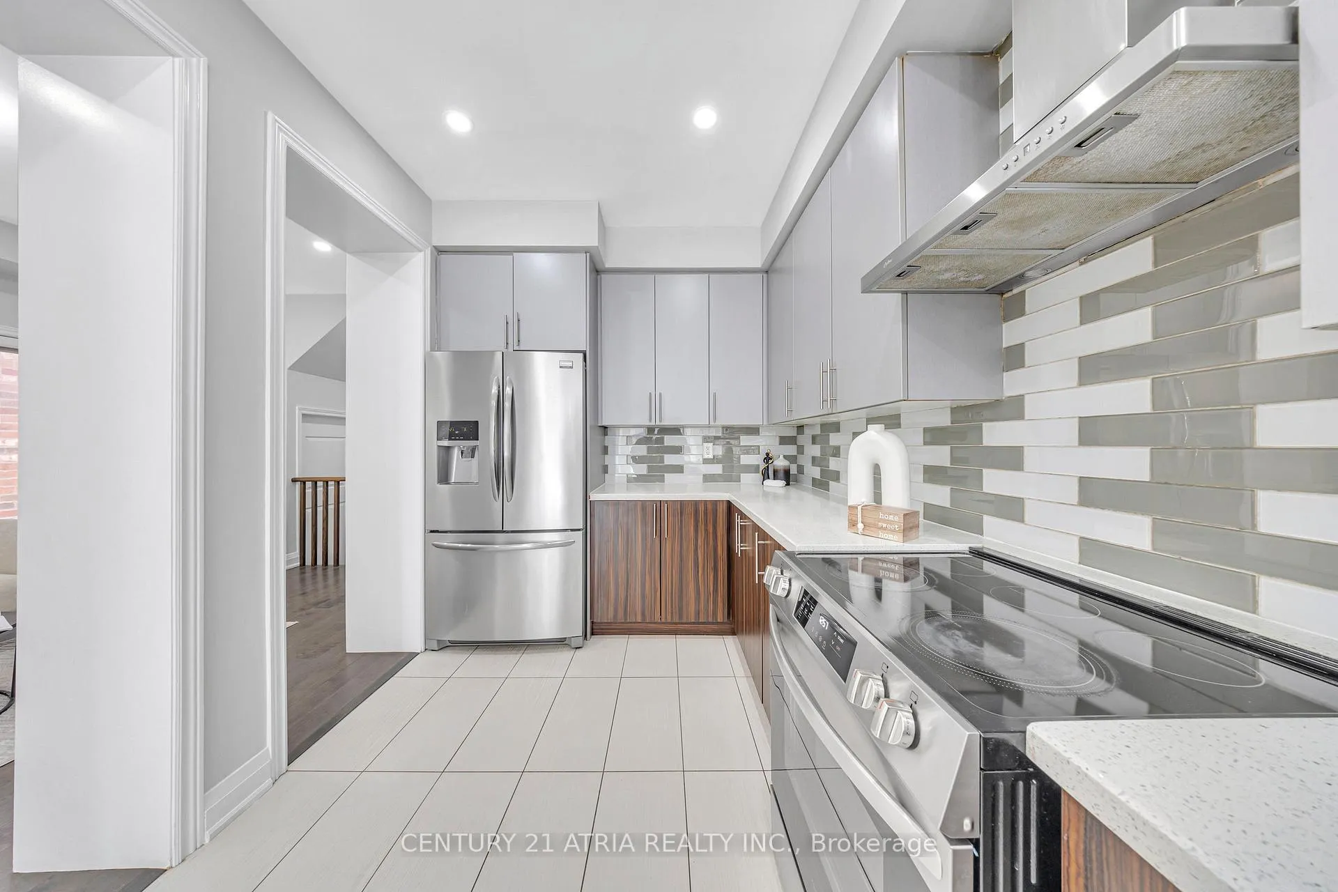 Photo 15 of 37 Fimco Crescent, Markham, Greensborough — HOMEH