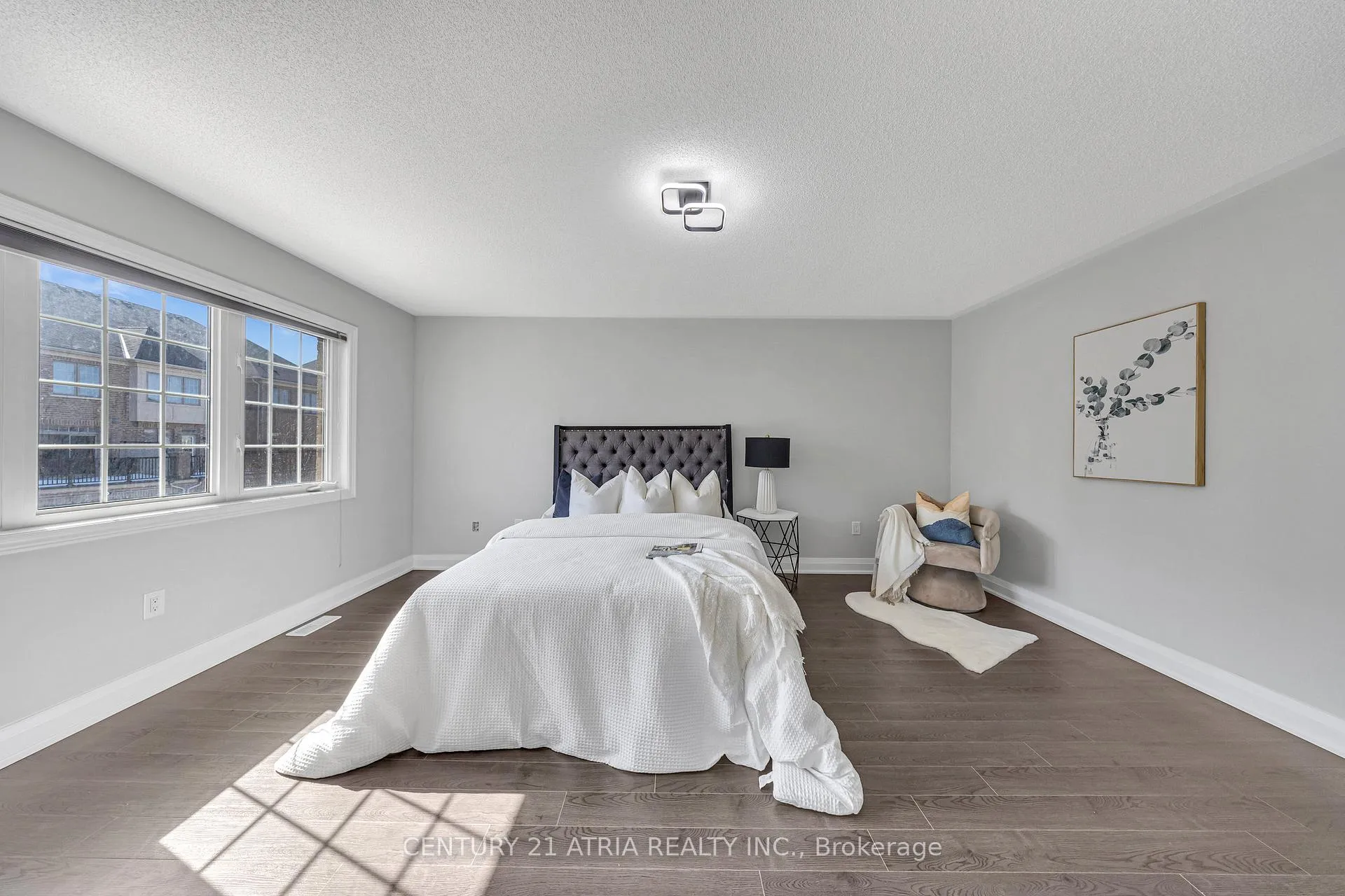 Photo 33 of 37 Fimco Crescent, Markham, Greensborough — HOMEH