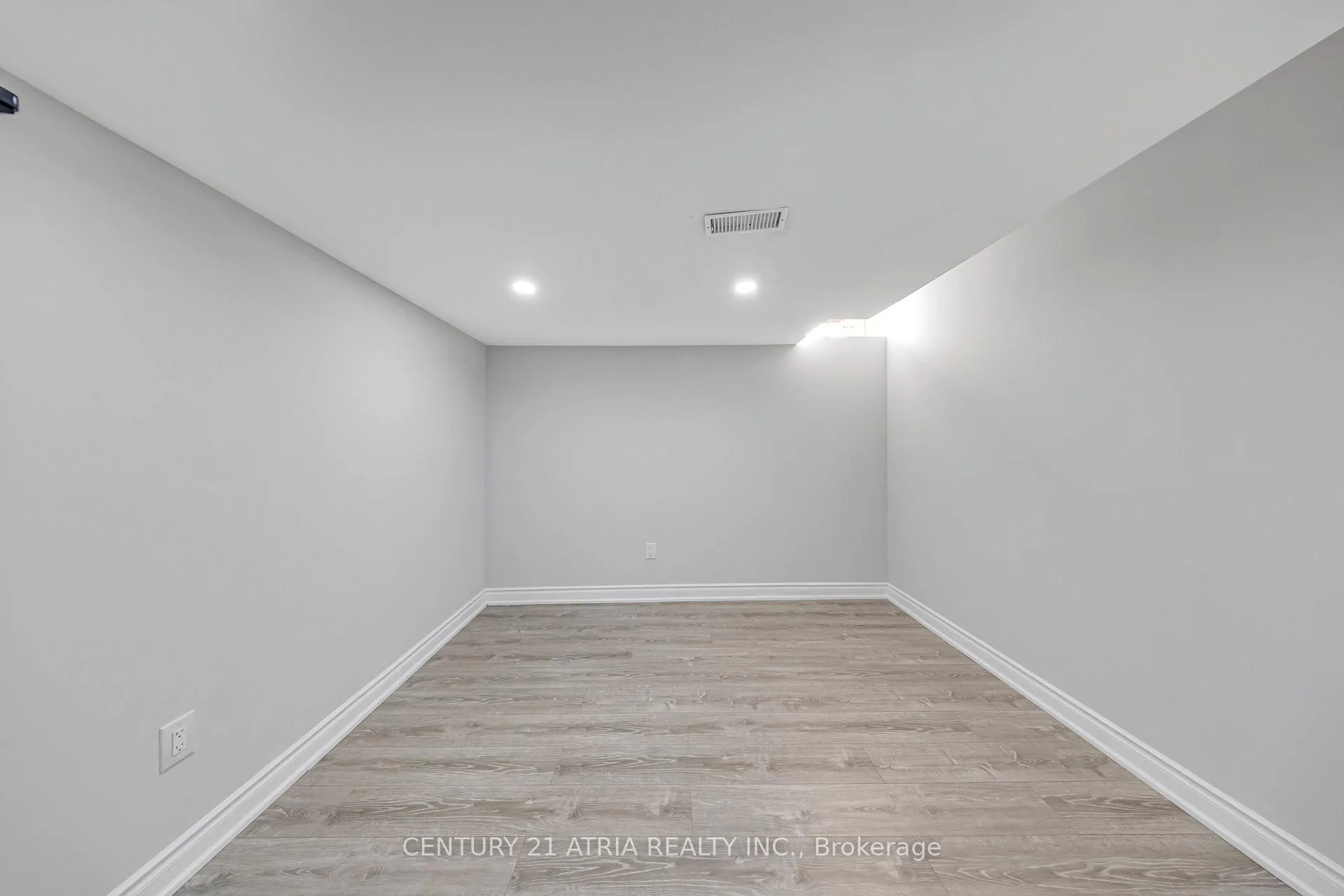 Photo 40 of 37 Fimco Crescent, Markham, Greensborough — HOMEH