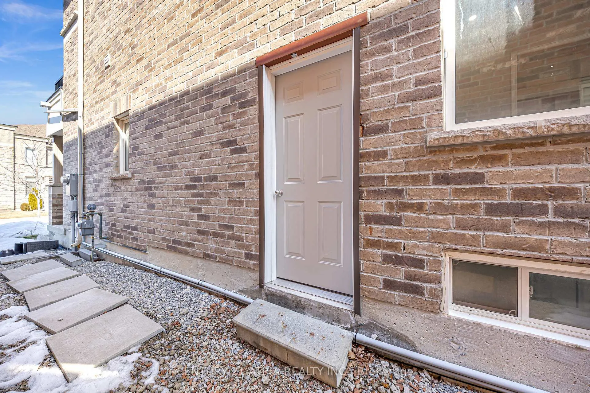 Photo 45 of 37 Fimco Crescent, Markham, Greensborough — HOMEH