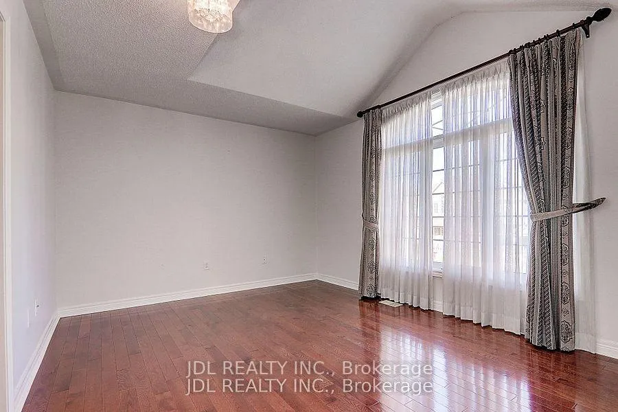 Photo 29 of 37 Armando Drive, Markham, Wismer — HOMEH