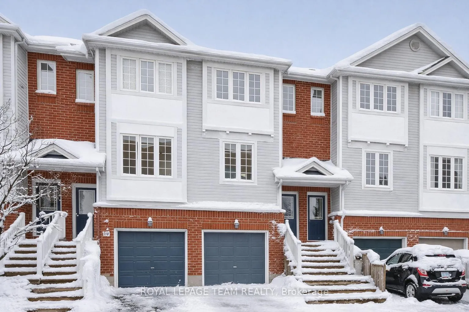 Photo 1 of 114 Wharhol Private, Ottawa, Westcliffe Estates — HOMEH