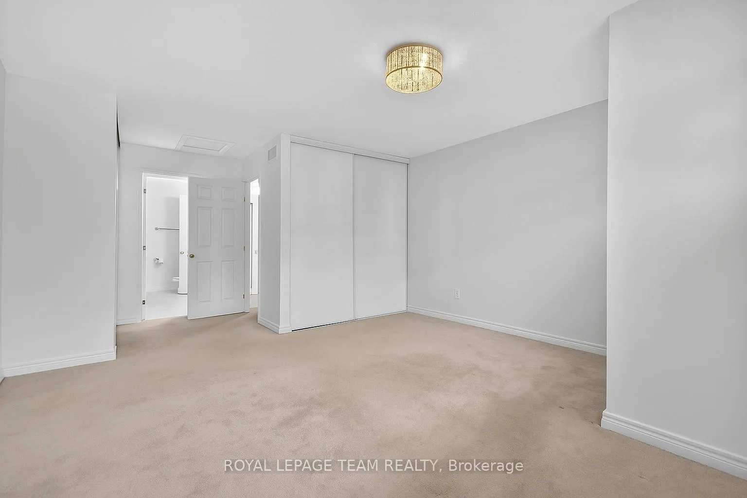 Photo 17 of 114 Wharhol Private, Ottawa, Westcliffe Estates — HOMEH