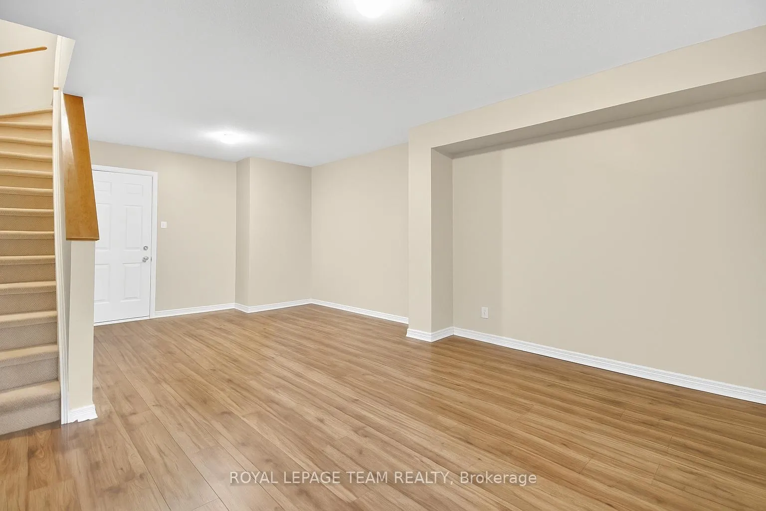 Photo 26 of 114 Wharhol Private, Ottawa, Westcliffe Estates — HOMEH