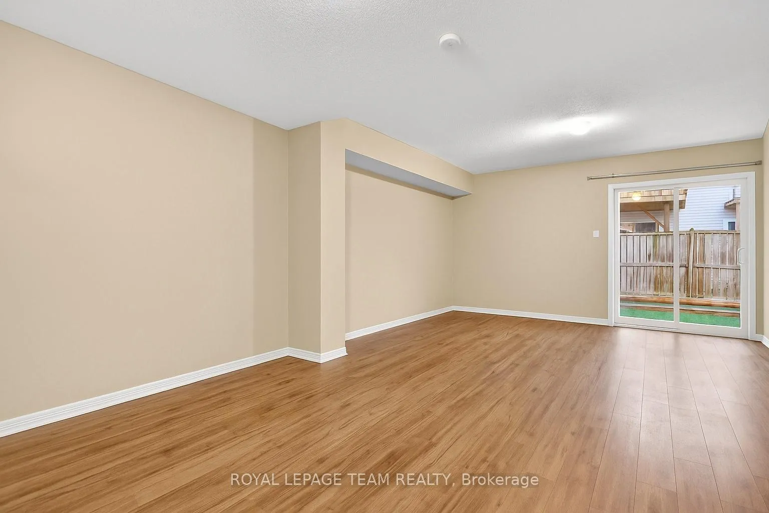 Photo 27 of 114 Wharhol Private, Ottawa, Westcliffe Estates — HOMEH