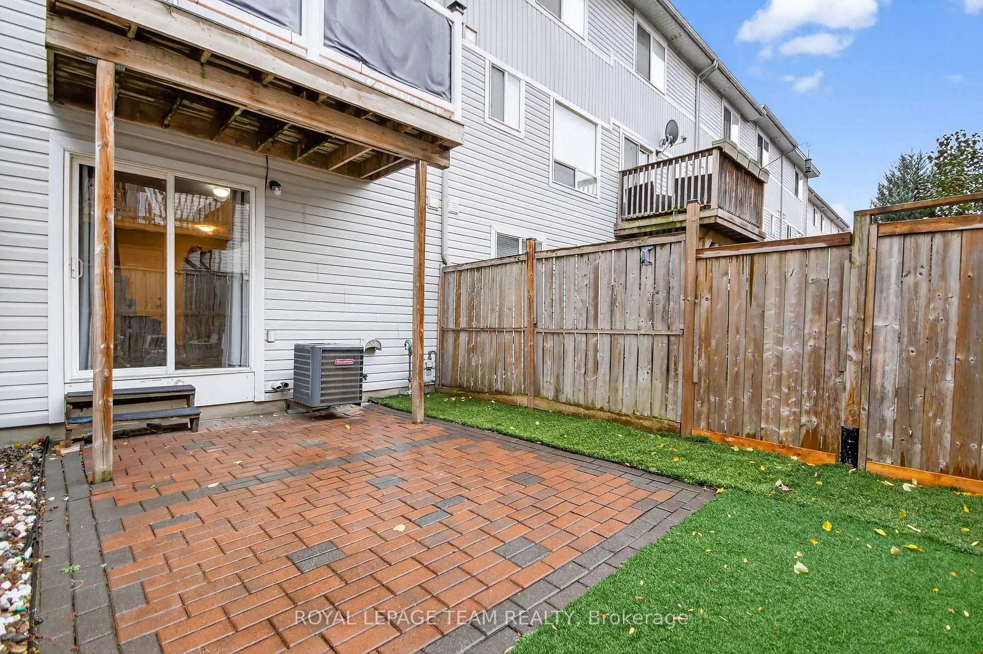 Photo 34 of 114 Wharhol Private, Ottawa, Westcliffe Estates — HOMEH