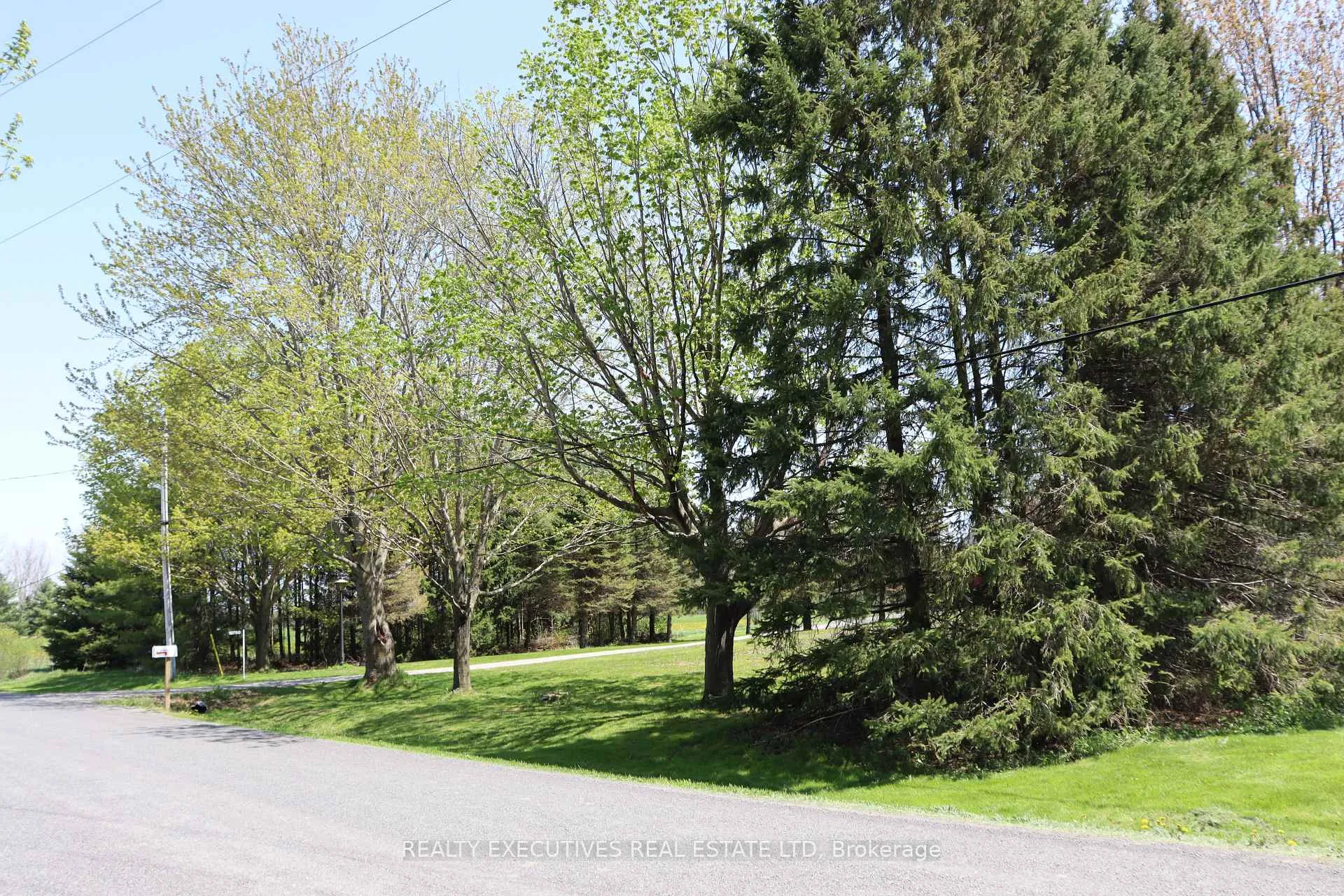 Photo 7 of 10790 Van Camp Road, North Dundas, North Dundas (Mountain) Twp — HOMEH