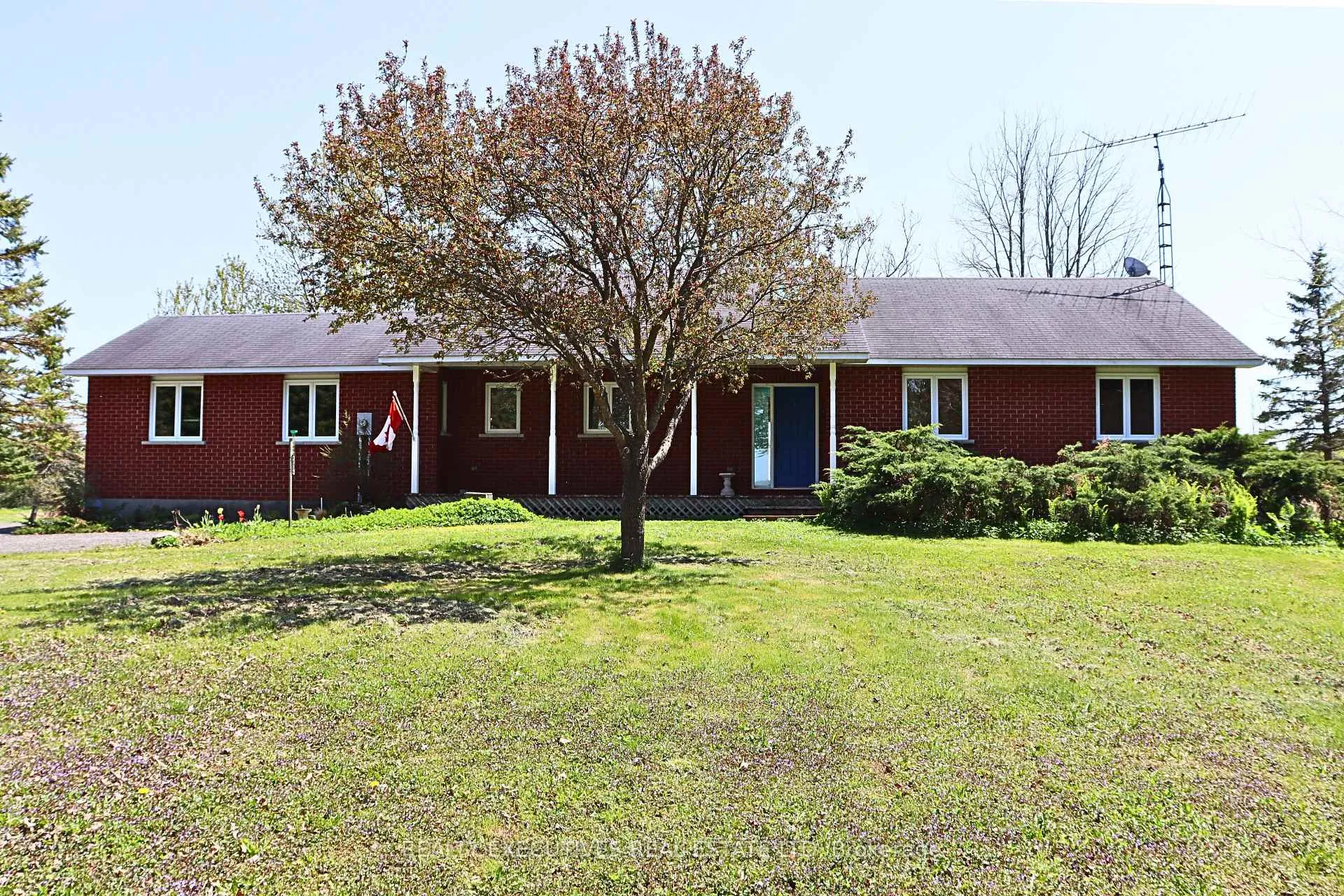 Photo 9 of 10790 Van Camp Road, North Dundas, North Dundas (Mountain) Twp — HOMEH