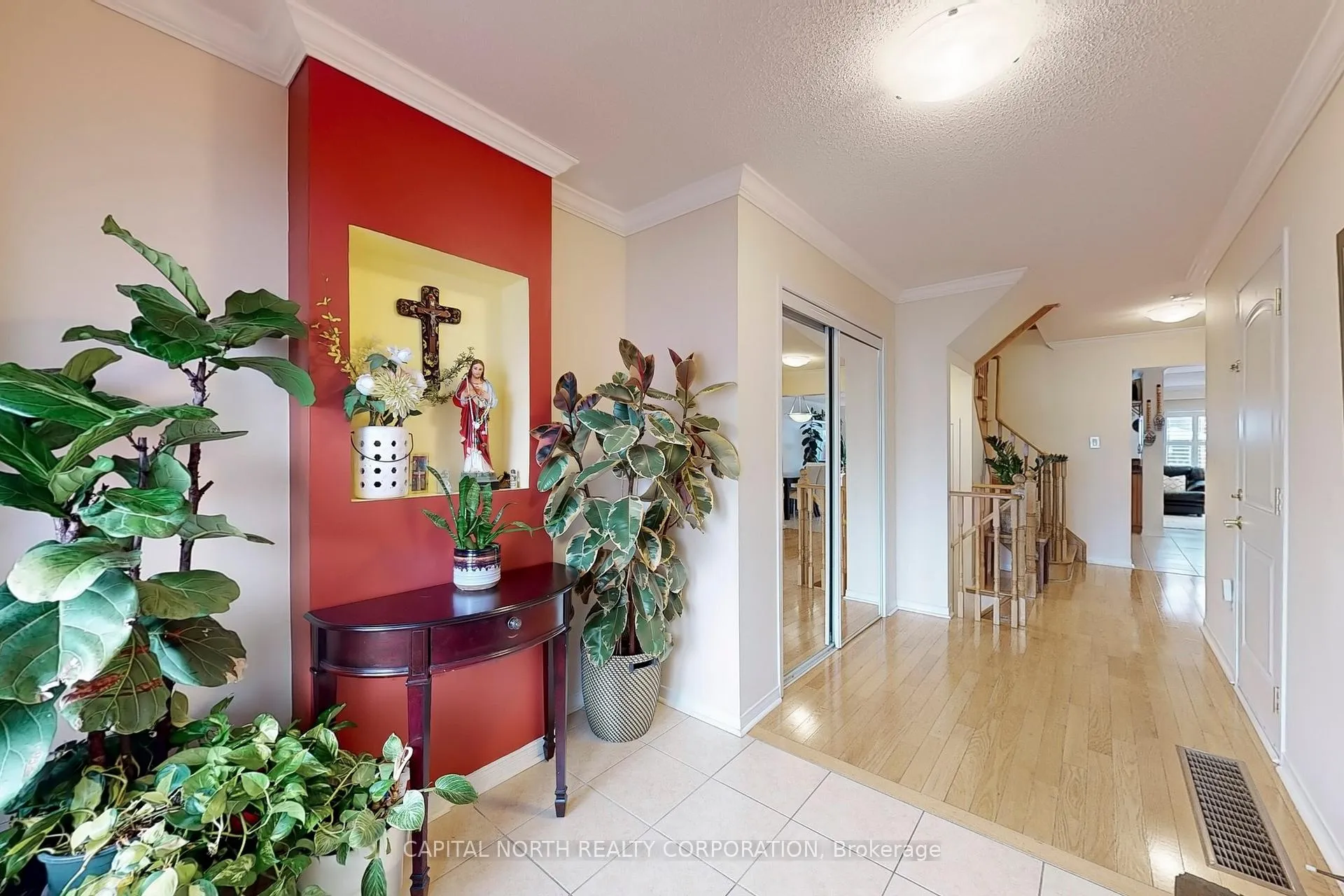 Photo 14 of 197 Venice Gate Drive, Vaughan, Vellore Village — HOMEH