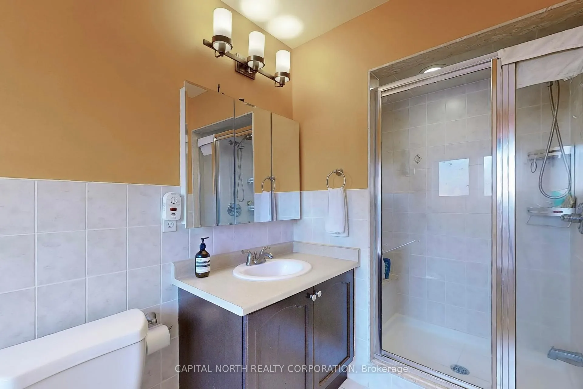 Photo 25 of 197 Venice Gate Drive, Vaughan, Vellore Village — HOMEH