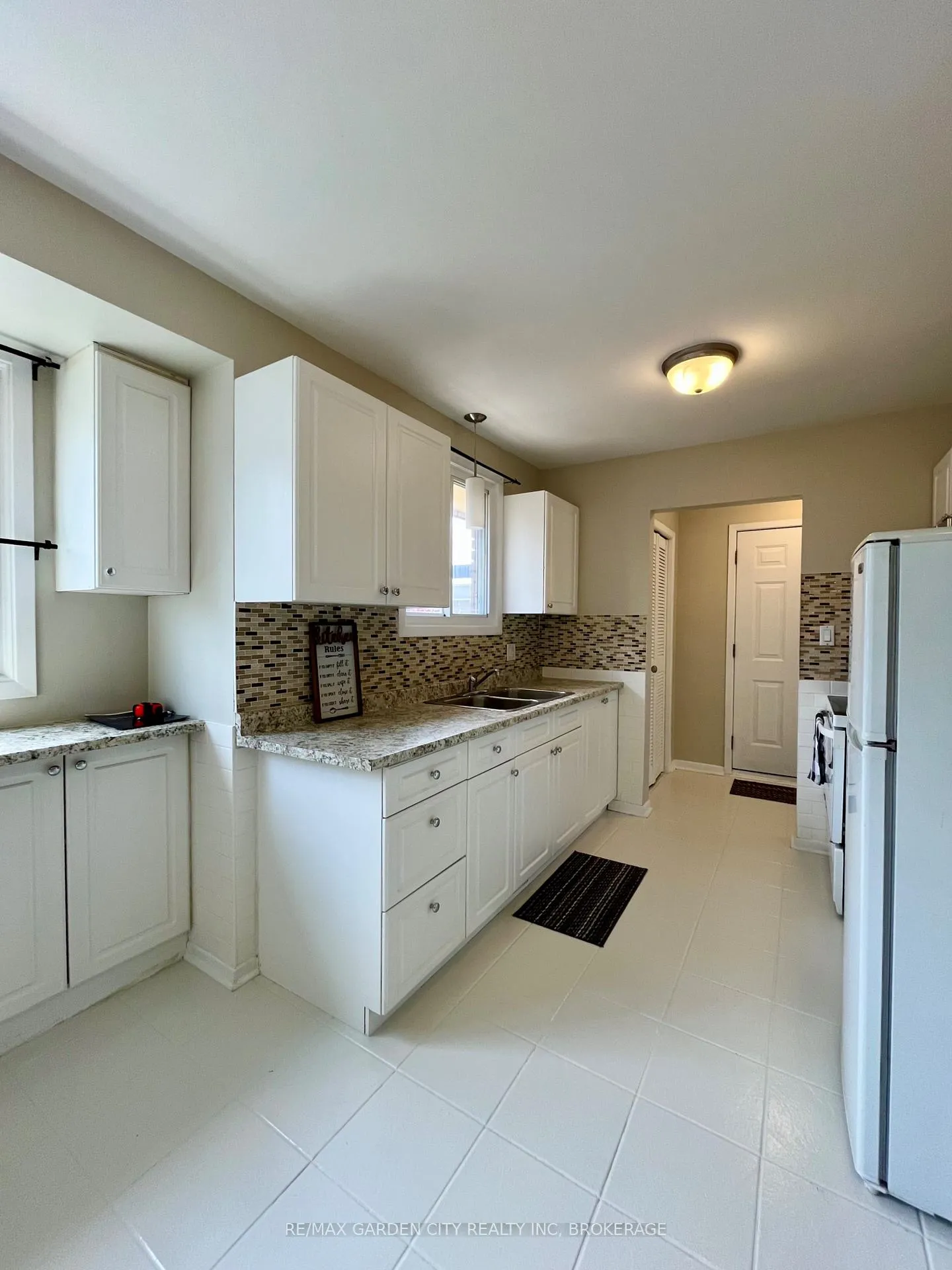 Photo 11 of 66 Martin Street, Thorold, Thorold Downtown — HOMEH