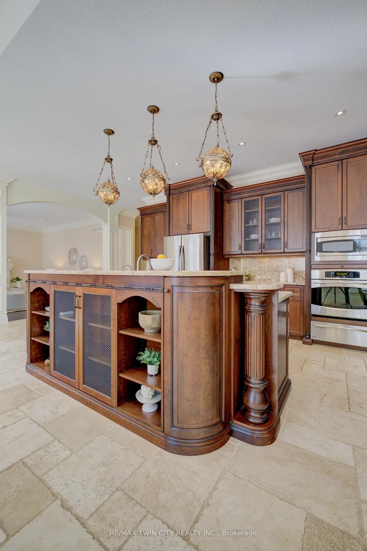 Photo 13 of 20 Jacob Gingrich Drive, Kitchener — HOMEH
