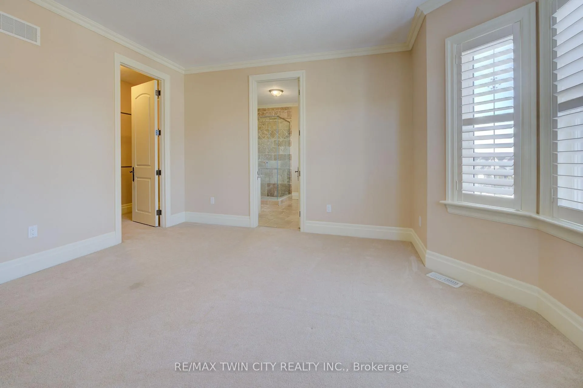 Photo 31 of 20 Jacob Gingrich Drive, Kitchener — HOMEH