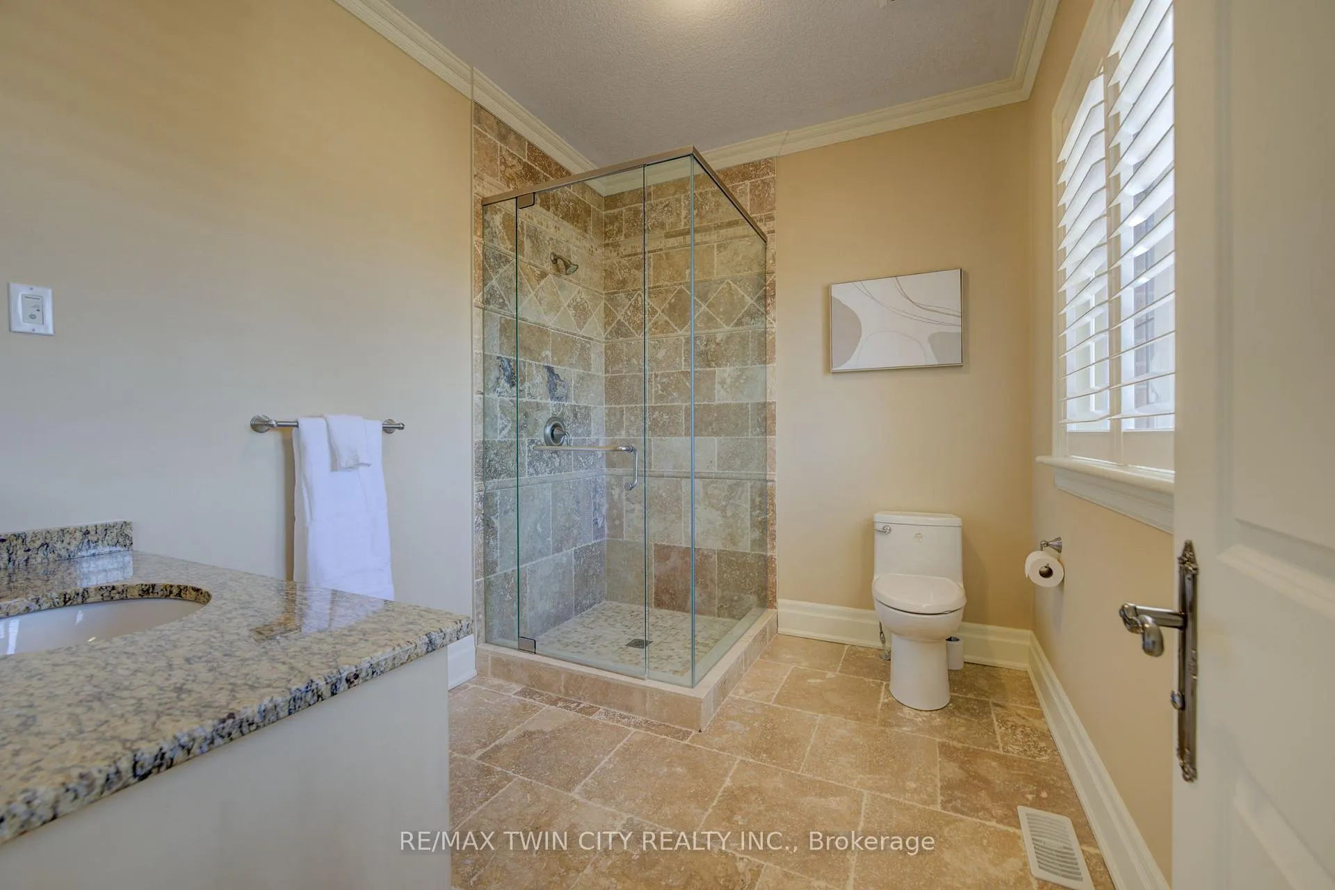 Photo 32 of 20 Jacob Gingrich Drive, Kitchener — HOMEH