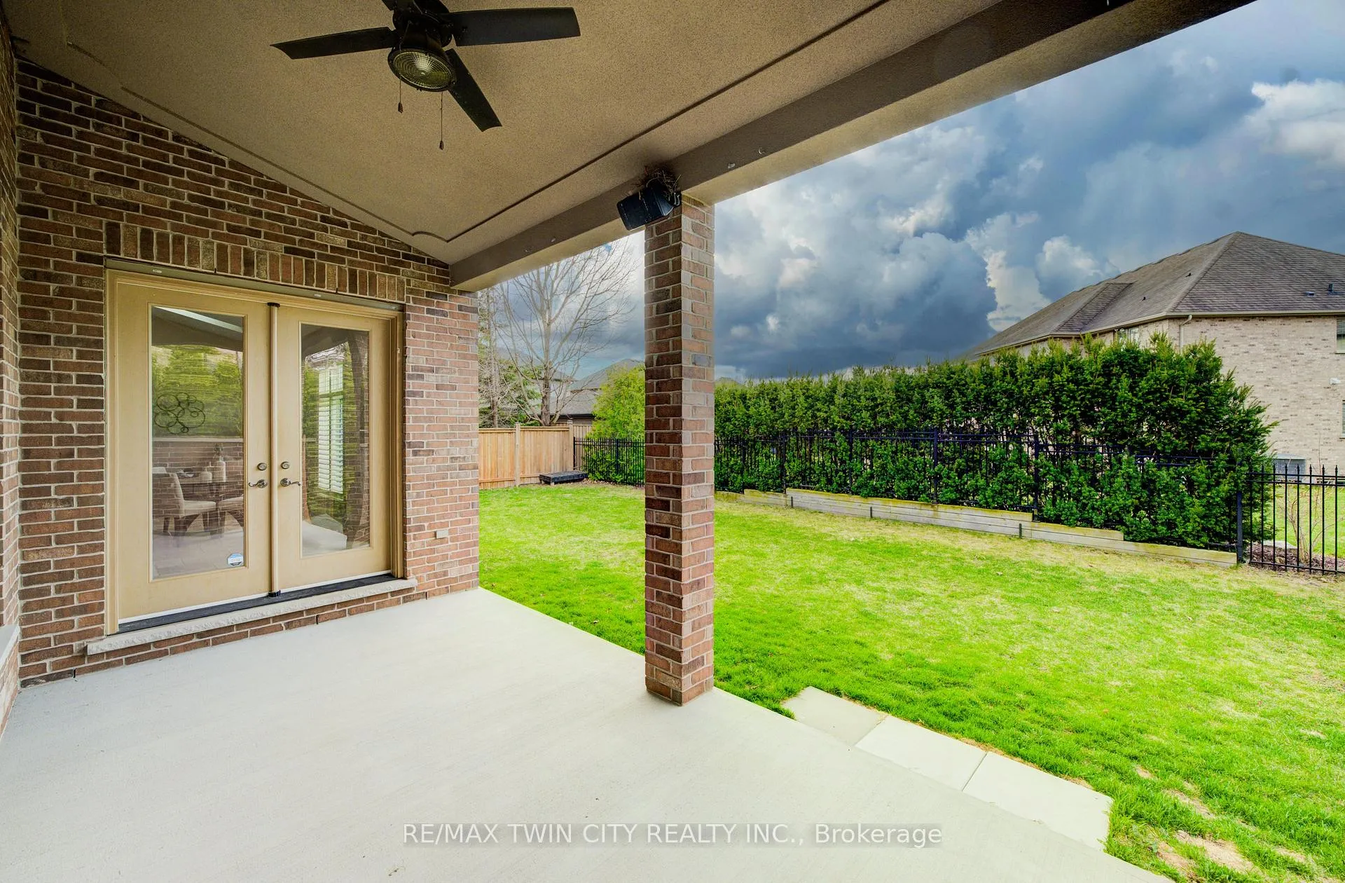 Photo 43 of 20 Jacob Gingrich Drive, Kitchener — HOMEH