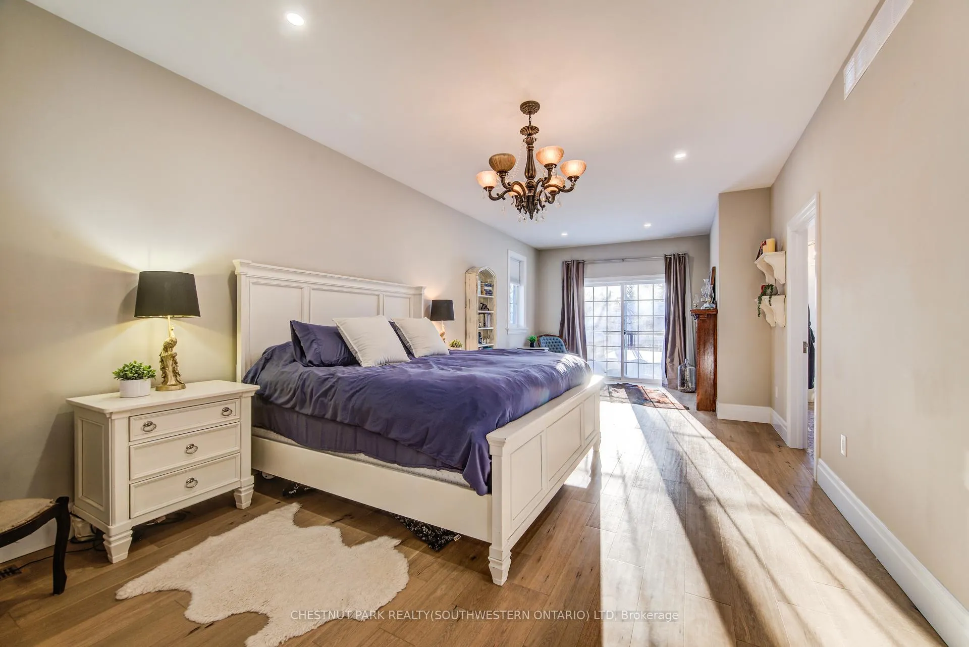 Photo 29 of 107 Earl Street, Kitchener — HOMEH