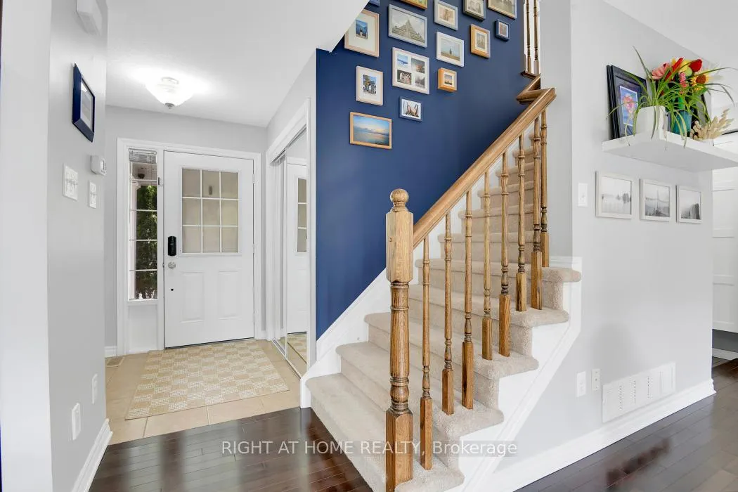 Photo 3 of 414 Vendevale Avenue, Ottawa, Stittsville (North) — HOMEH