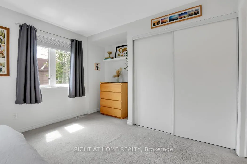Photo 15 of 414 Vendevale Avenue, Ottawa, Stittsville (North) — HOMEH