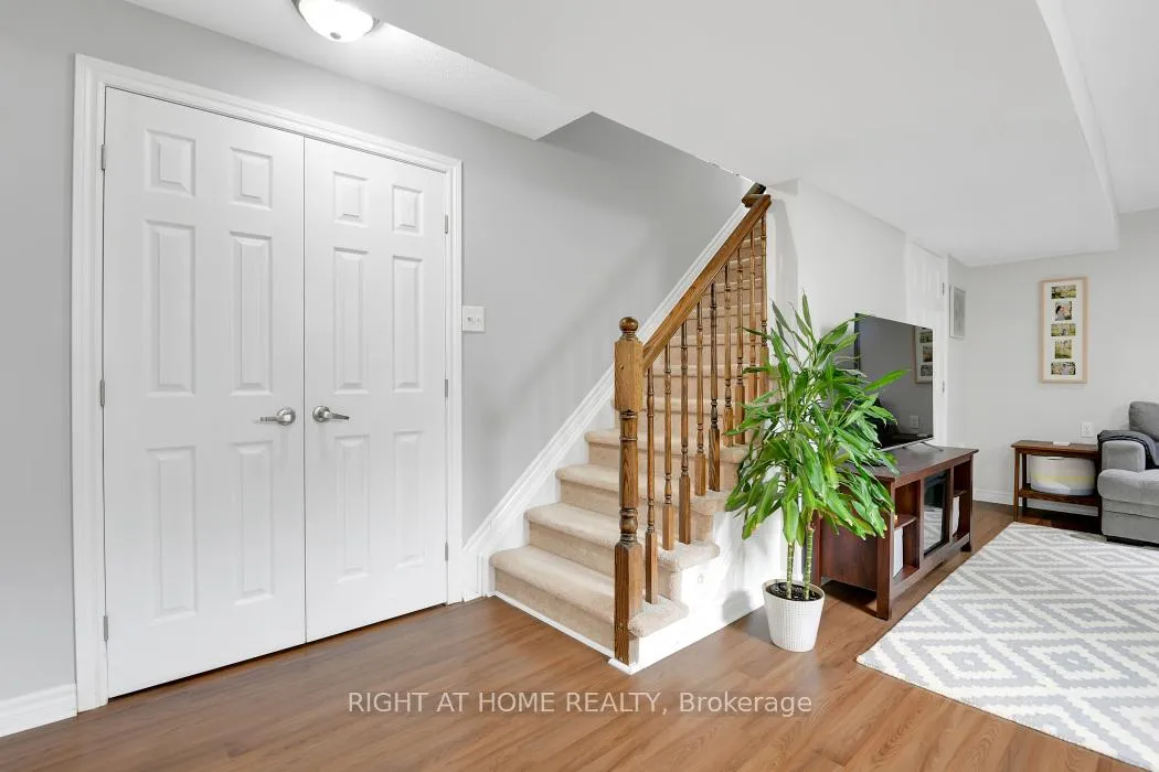Photo 22 of 414 Vendevale Avenue, Ottawa, Stittsville (North) — HOMEH