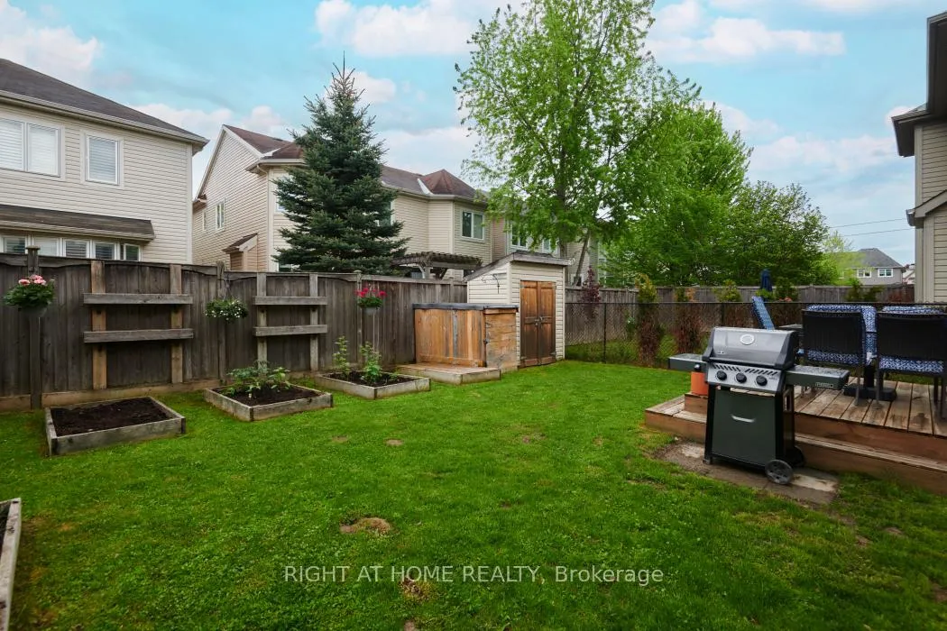 Photo 29 of 414 Vendevale Avenue, Ottawa, Stittsville (North) — HOMEH