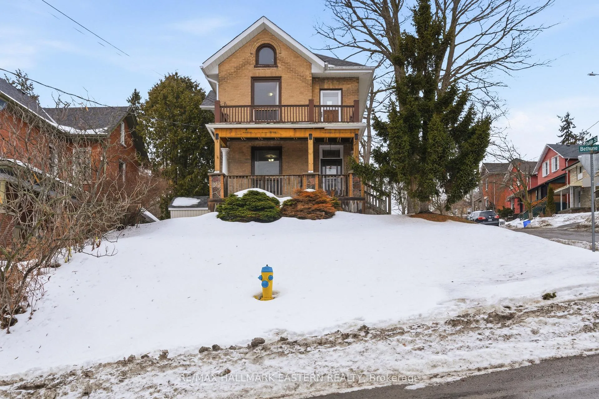 Photo 33 of 597 Bethune Street, Peterborough, Town Ward 3 — HOMEH