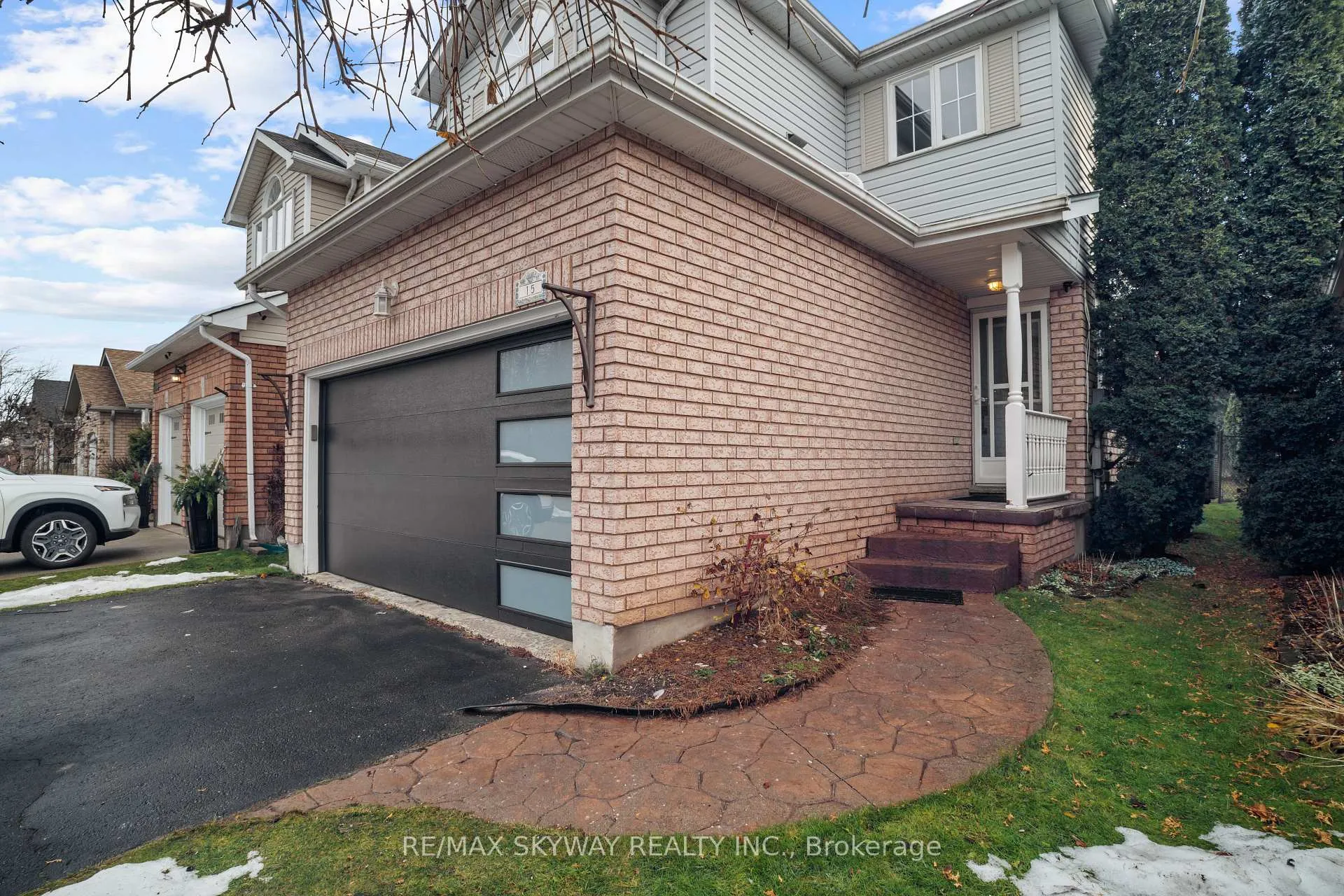Photo 3 of 15 Briarfield Street, Kitchener, Idlewood — HOMEH