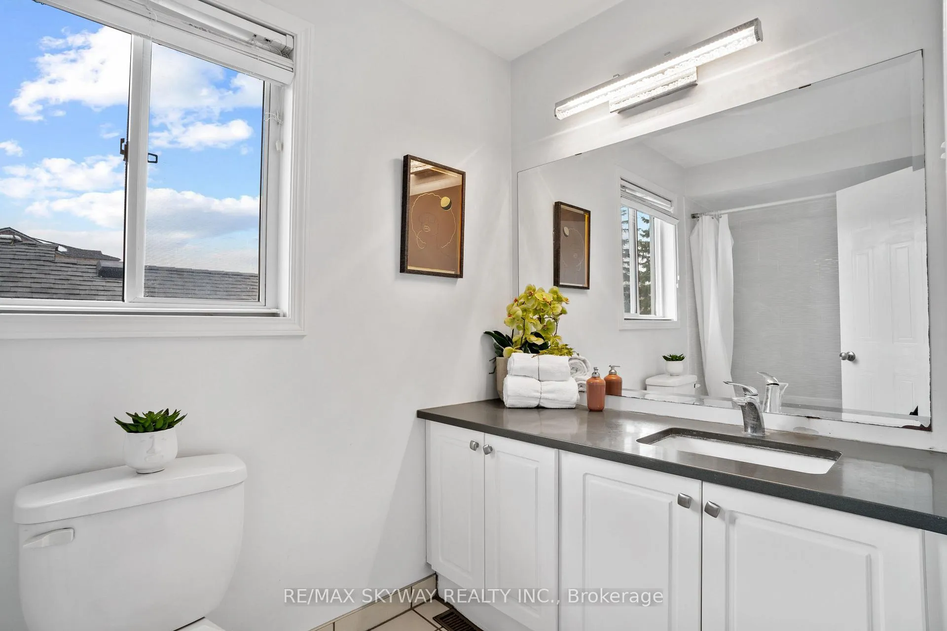 Photo 19 of 15 Briarfield Street, Kitchener, Idlewood — HOMEH
