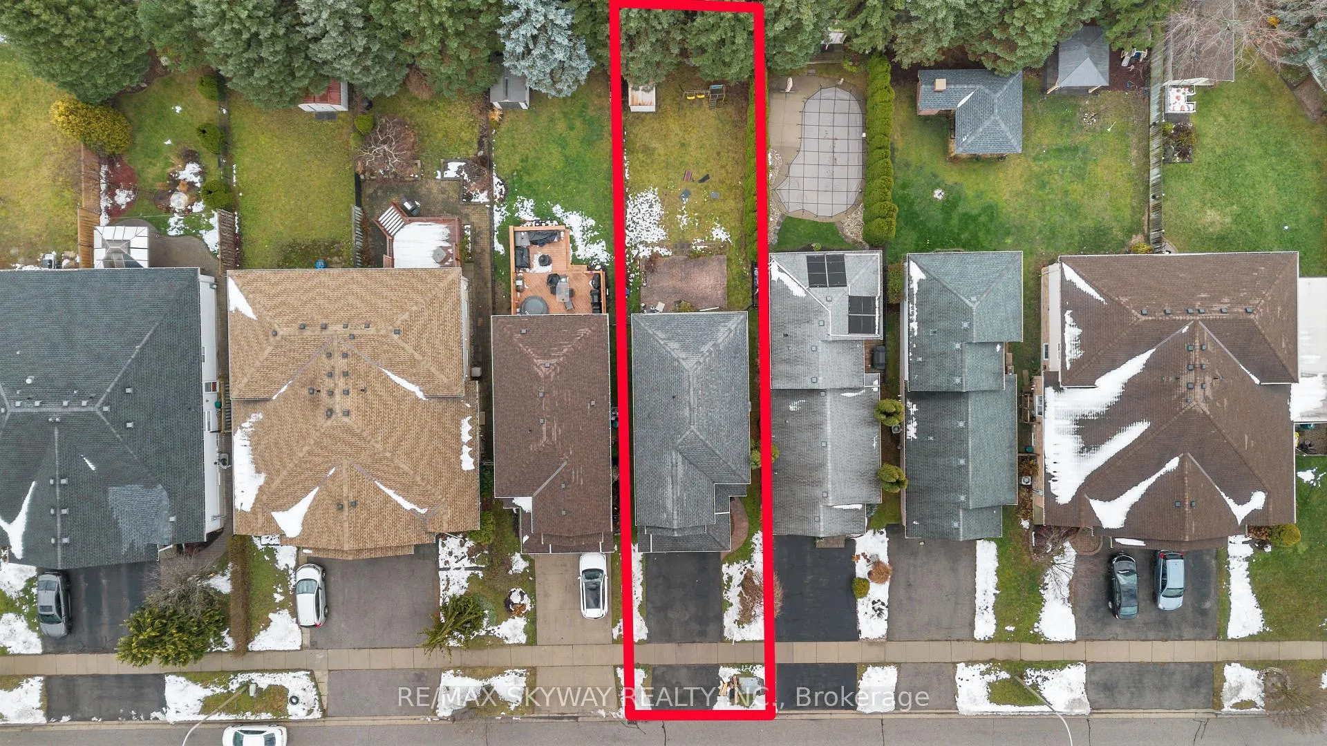 Photo 30 of 15 Briarfield Street, Kitchener, Idlewood — HOMEH