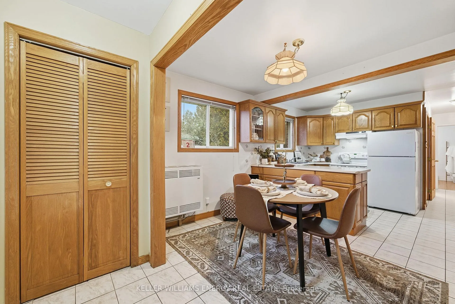 Photo 9 of 1485 Oneida Court, Oshawa, Samac — HOMEH