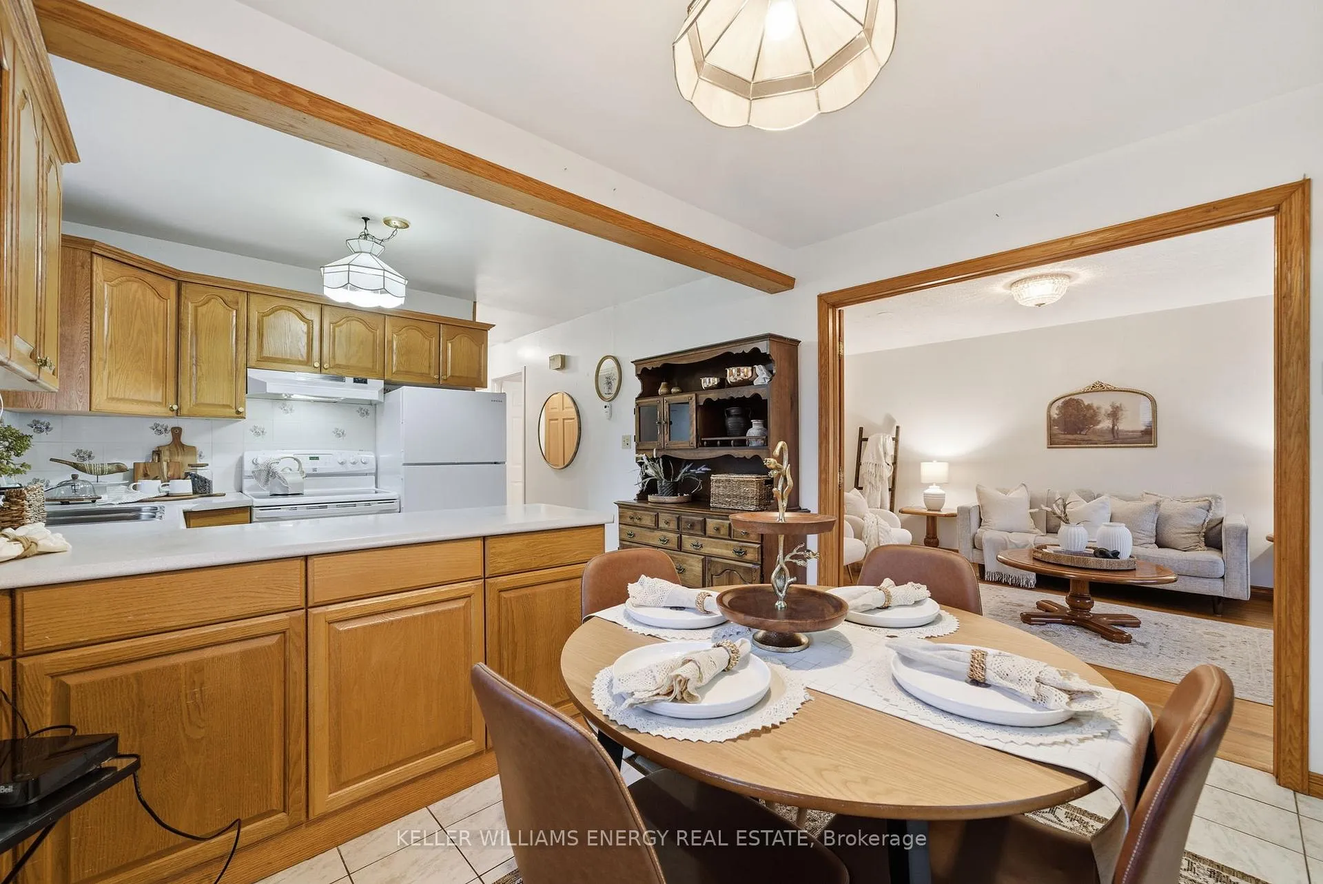 Photo 10 of 1485 Oneida Court, Oshawa, Samac — HOMEH