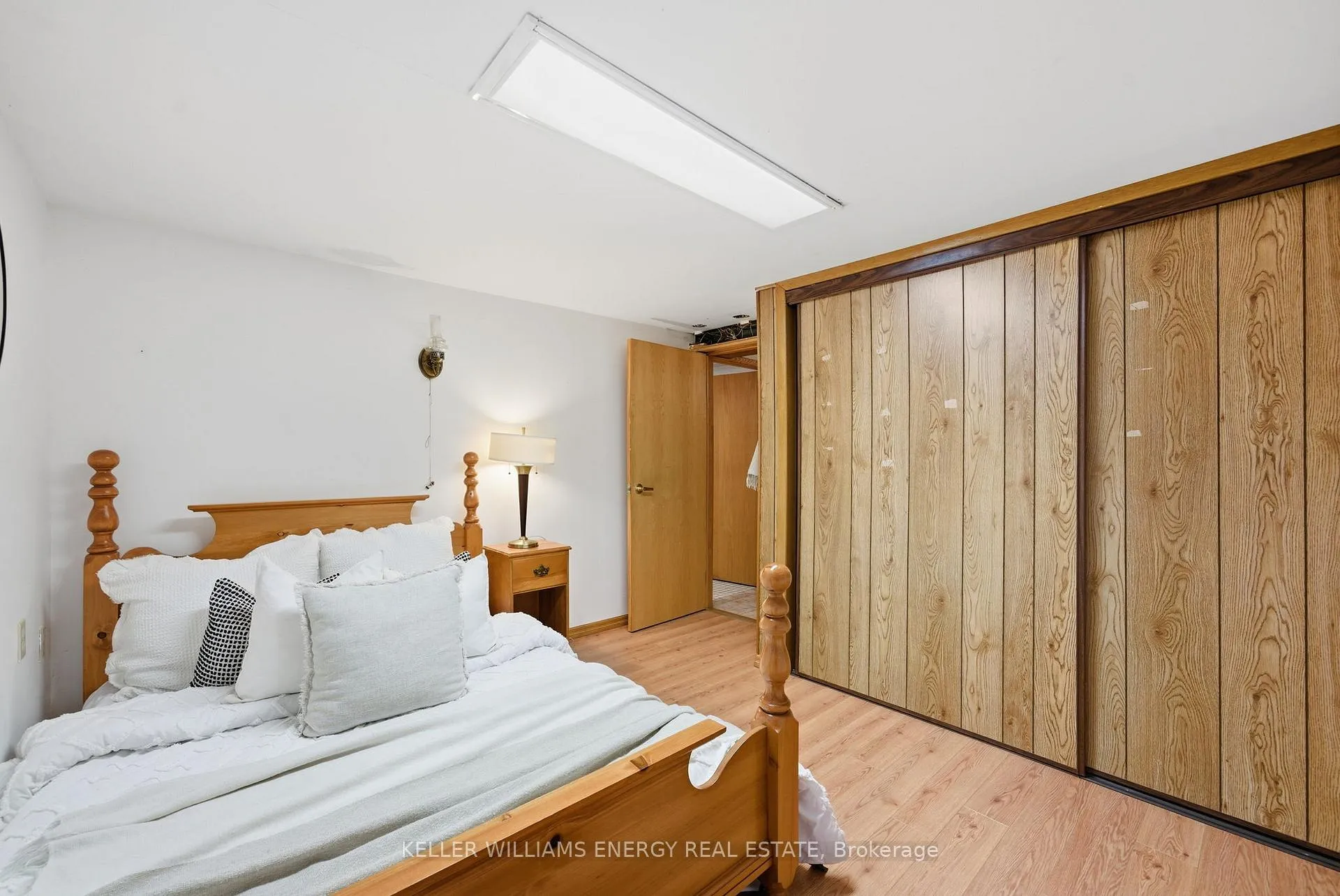 Photo 39 of 1485 Oneida Court, Oshawa, Samac — HOMEH