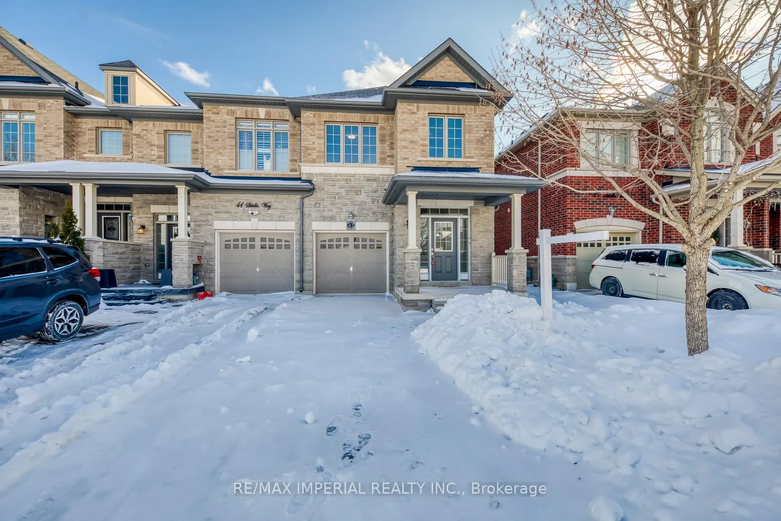 Photo 1 of 43 Sibella Way, Vaughan, Vellore Village — HOMEH