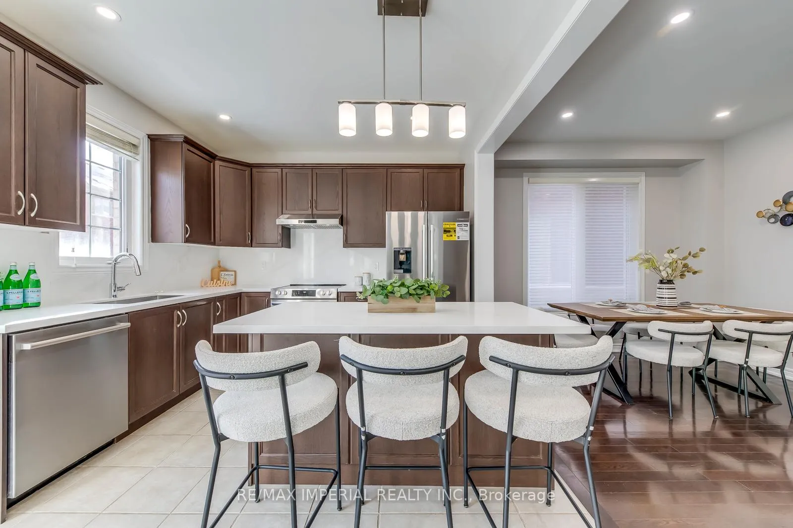 Photo 20 of 43 Sibella Way, Vaughan, Vellore Village — HOMEH