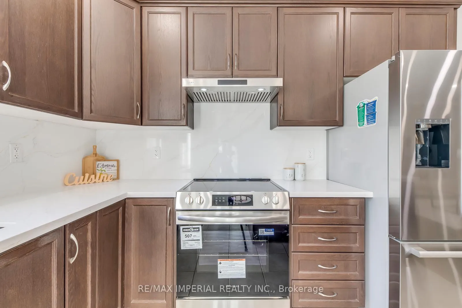 Photo 22 of 43 Sibella Way, Vaughan, Vellore Village — HOMEH