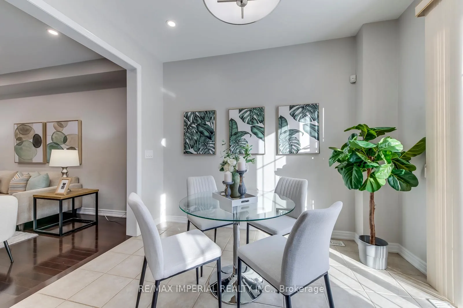 Photo 27 of 43 Sibella Way, Vaughan, Vellore Village — HOMEH