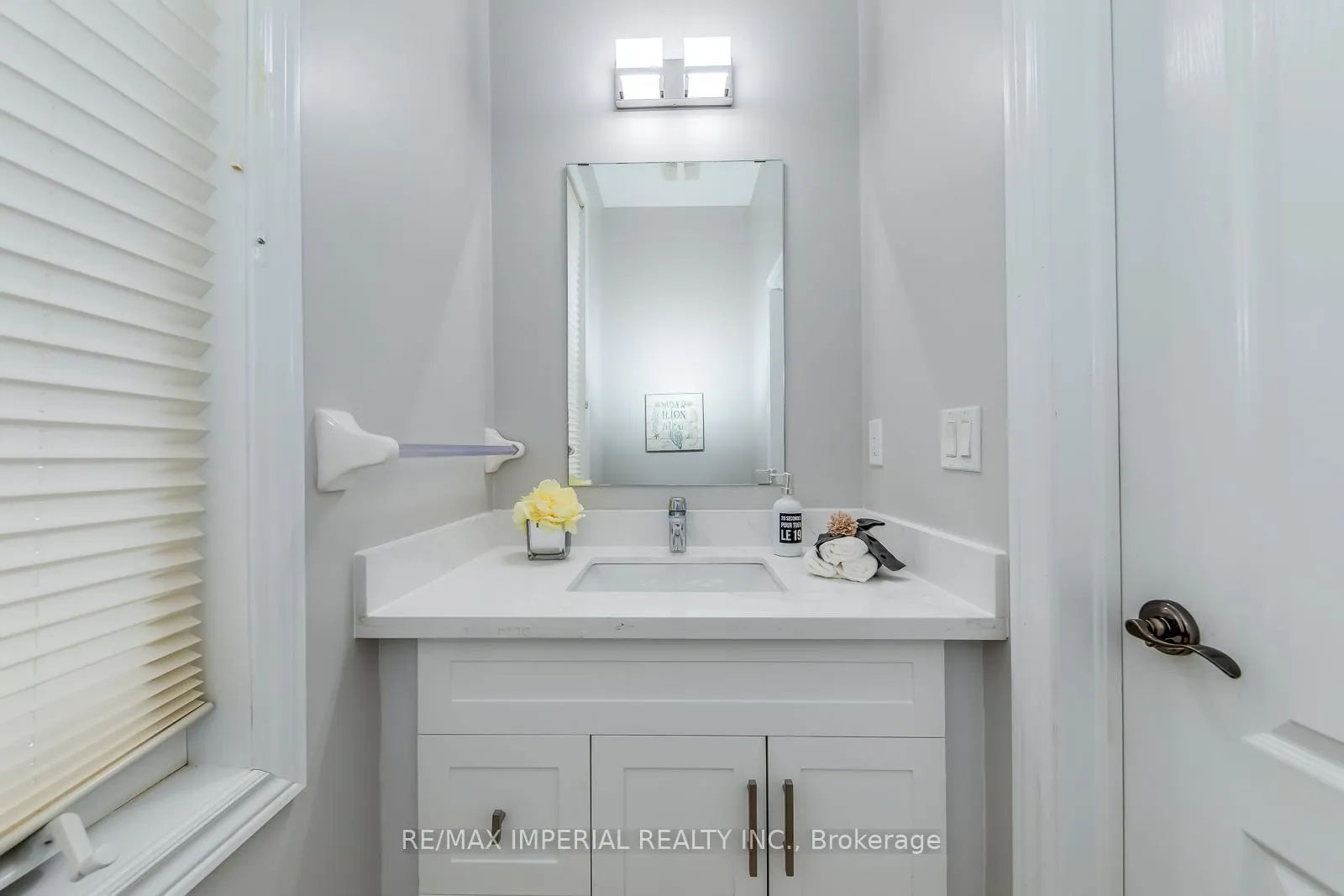 Photo 29 of 43 Sibella Way, Vaughan, Vellore Village — HOMEH