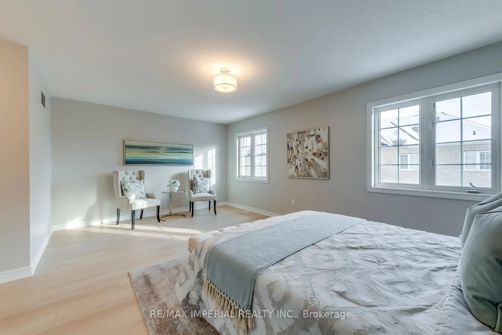 Photo 38 of 43 Sibella Way, Vaughan, Vellore Village — HOMEH